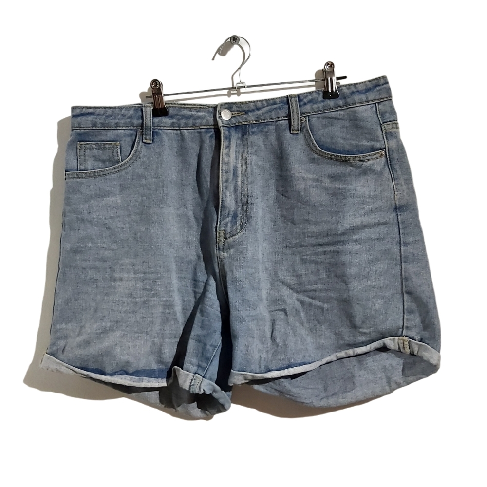 Shein Light blue jeans short